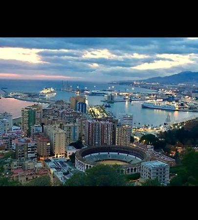 Habitacion Privada, Apartamento Centro Malaga Cerca De La Playa Екстериор снимка